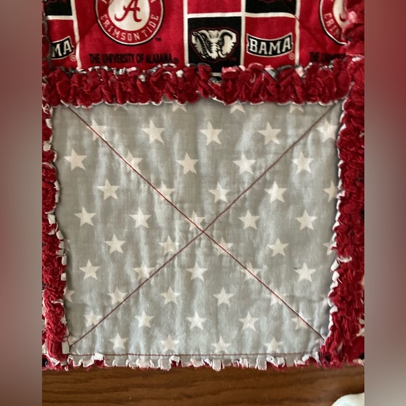 Handmade University of Alabama Rag Quilt We Love You Daddy - Picture 3 of 12